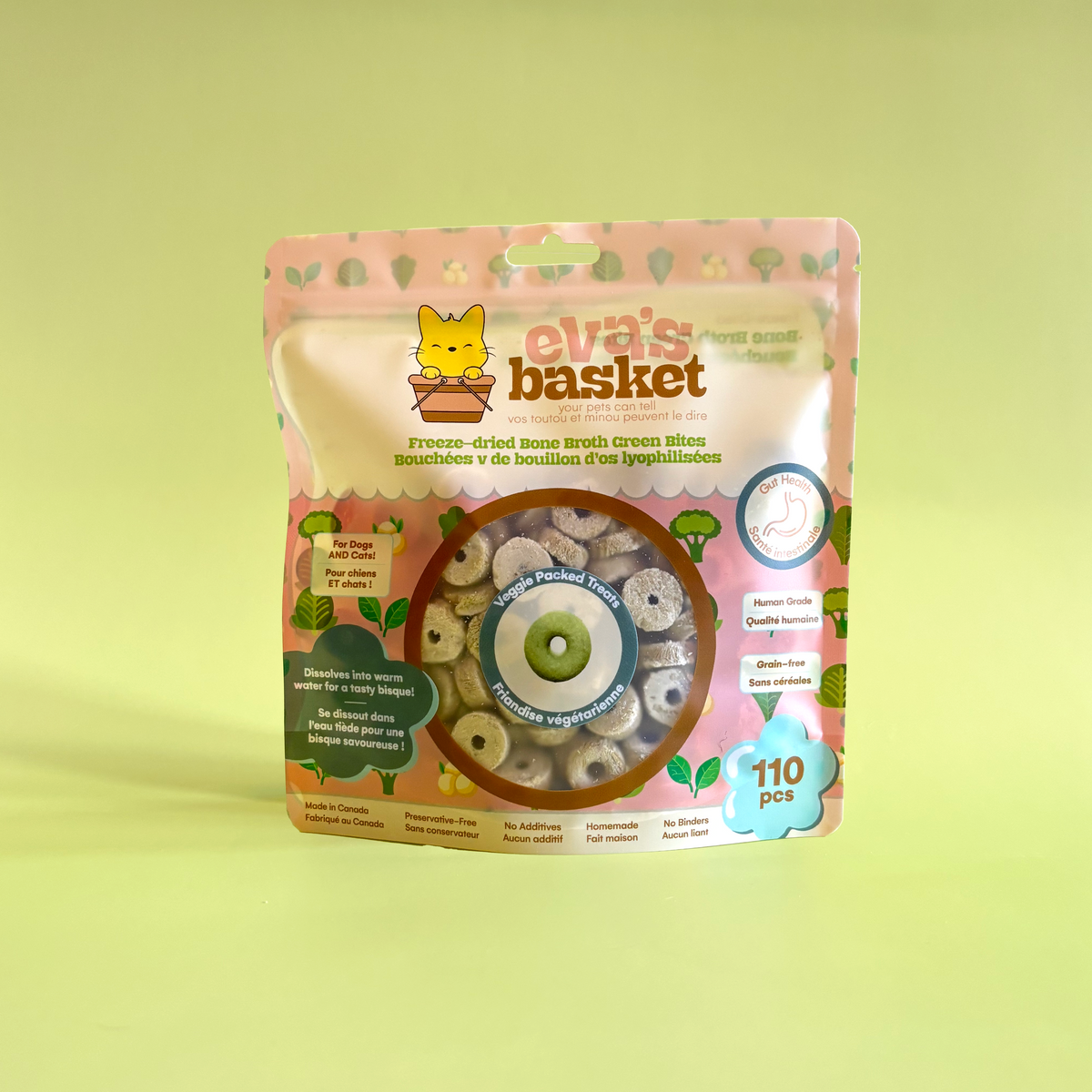 Green freeze-dried bone broth donut treats for dogs and cats by Eva's Basket